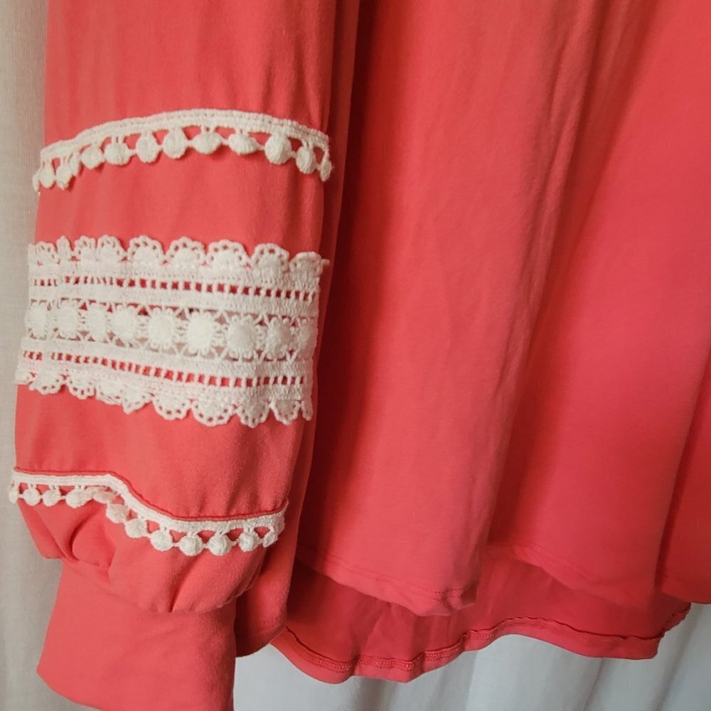 Lovely Melody top Coral NEW Boutique Small BOHO stretchy crochet arms flowy NWOT - Picture 4 of 12